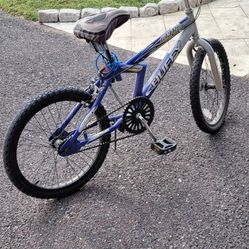 Kids bike