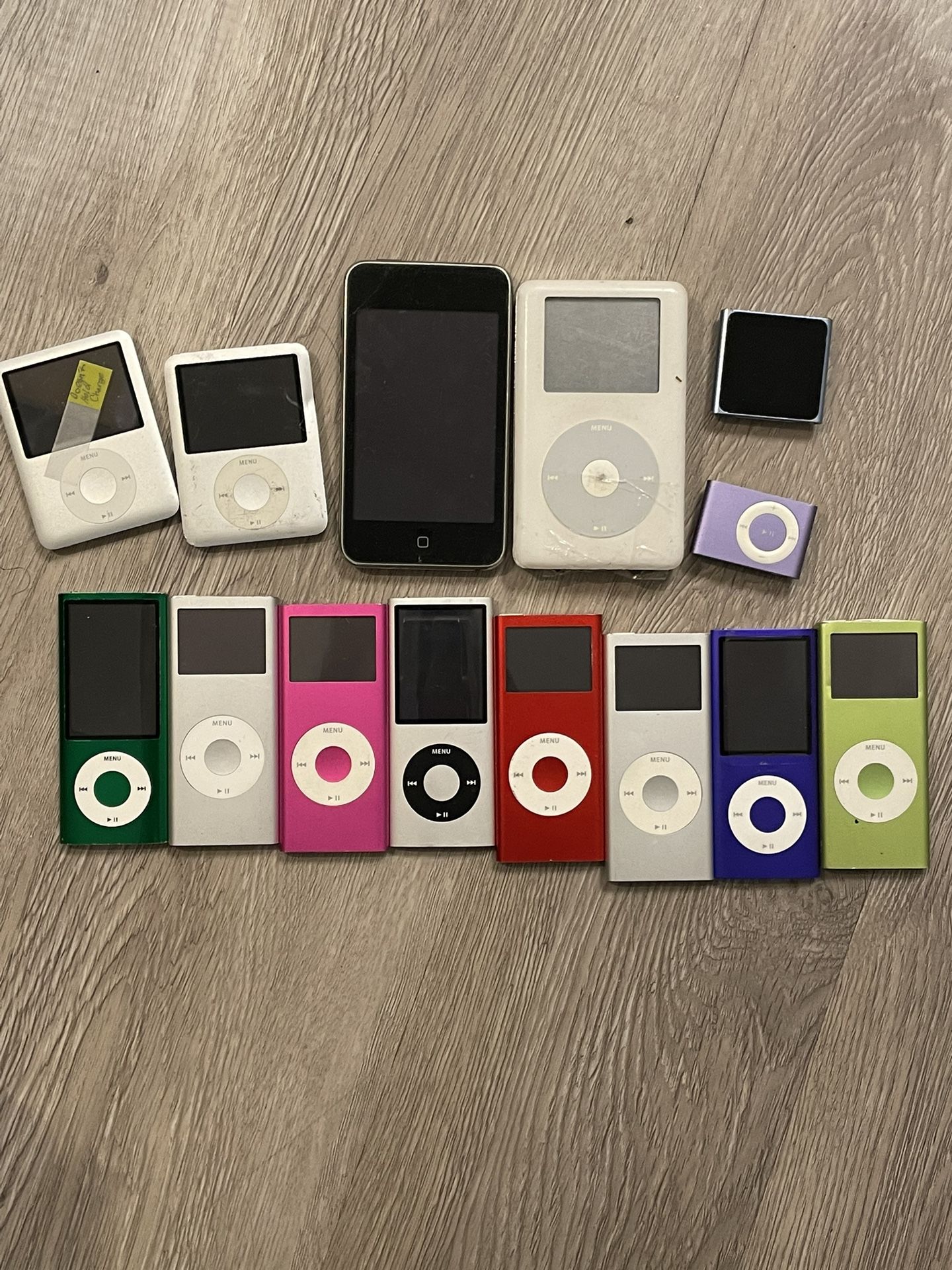 For Parts/Repair lot of 14 Apple ipod lot nano shuffle vintage music SEE DESC