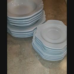 Chantilly 4 piece Place Setting 