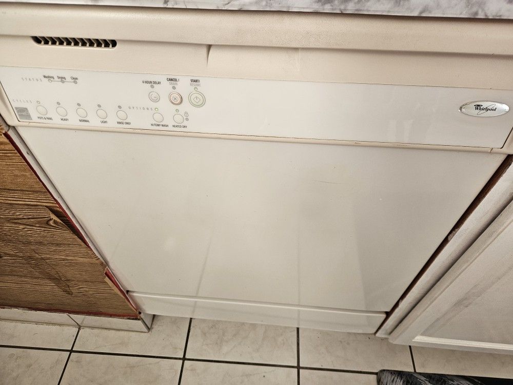 Wirtlpool Dishwasher 