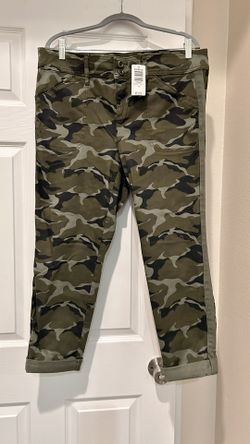 Torrid Camo Twill Aviator Stretch Crop Pant