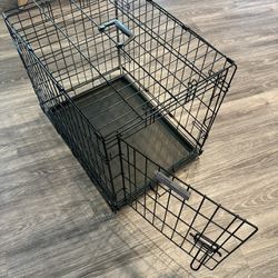 New Dog Crate Medium-Used Once