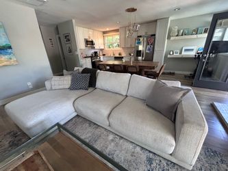 Chase lounge couch for sale