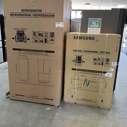 Samsung 2 Piece Kitchen Bundle Set - 3 Door Bespoke Refrigerator & Gas Range With Airfryer In Stainless