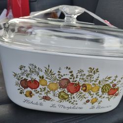 CorningWare Spice Of Life Deep Dish Casserole With Lid