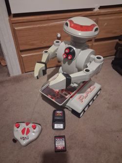 Nikko RAD Remote Control Robot with Accessories