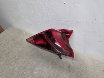 Left tail light toyota prius prime 2017 2018 2019 2020 2021 2022