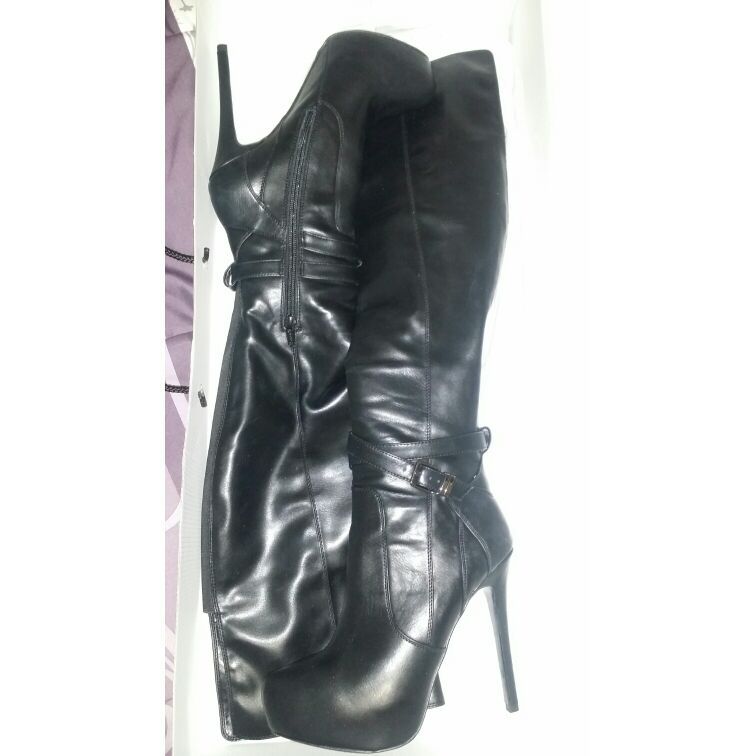 Aldo size 7 Black tall high heel Boots