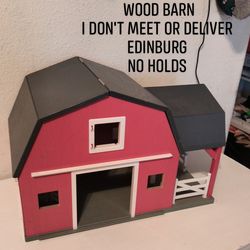Wooden farm house $40 edinburg pick up