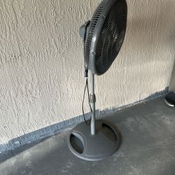 Garage fan Extendable Up To 4 Ft Tall