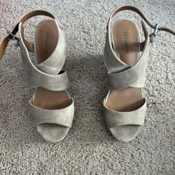 4 Inch Nude Wedges