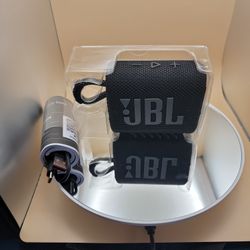 JBL GO3