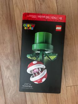 Lego piranha plant