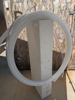 40 Gallon Water tank with Hoses