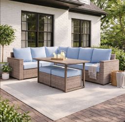 5-Piece Outdoor Wicker Sectional Set With blue  Cushions
