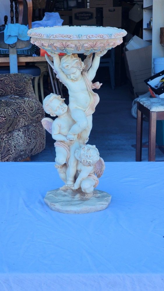 Statue With Three Wings Figurines Holding Top Bowl