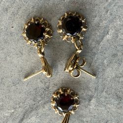 Vintage Gold filled Earring & Pendant Matching Set With Burgundy Ruby Type Gem 
