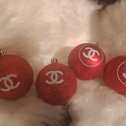Personalized Xmas Ornaments 