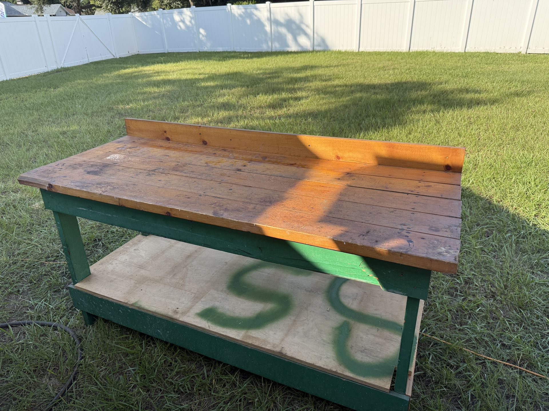 Table / Work Bench
