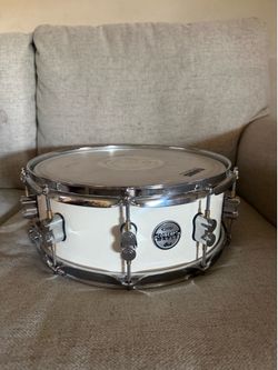 Concept Dw pdp white snare drum