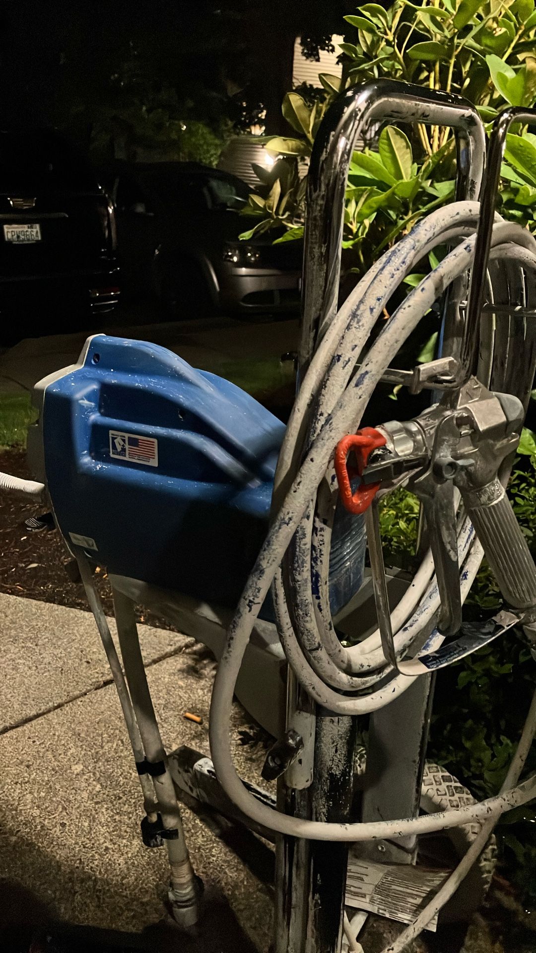 Magnum professional paint sprayer