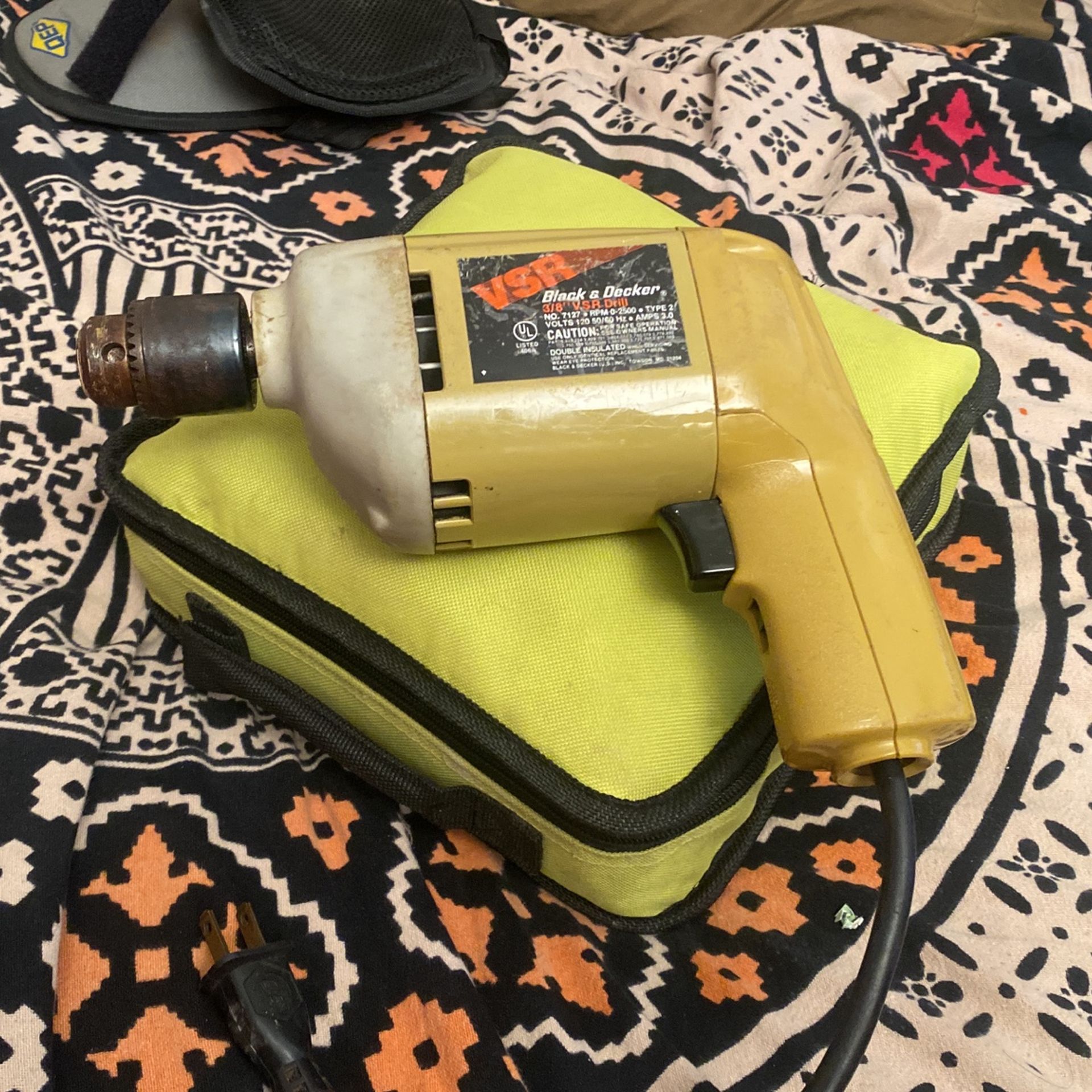 Black & Decker No7127 3/8”