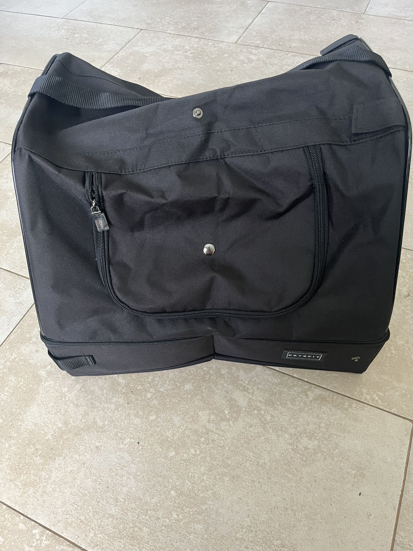 PET CARRIER