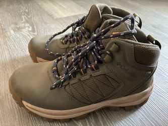 Women’s sz6 Columbia Transverse Waterproof Hiking Boots