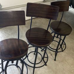 Island Chairs 