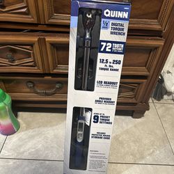 QUINN 1/2 in. Drive 12.5-250 ft. Ib. Digital Angle Torque Wrench