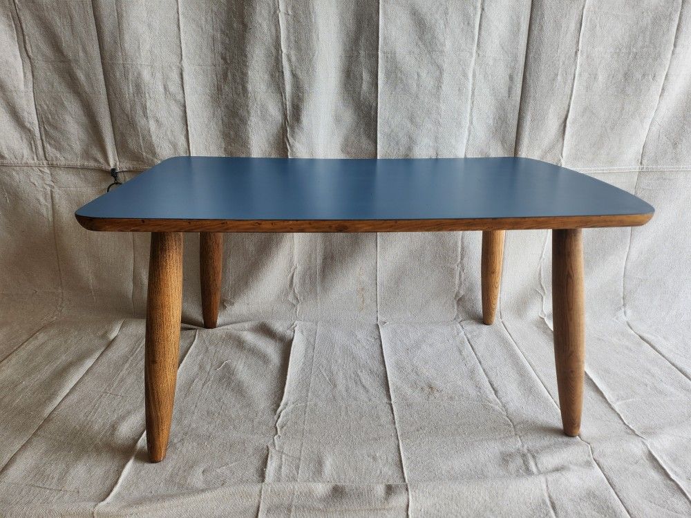 Pendong. ; Little Blue MCM Side Table