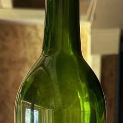 19 Green Wine Bottles