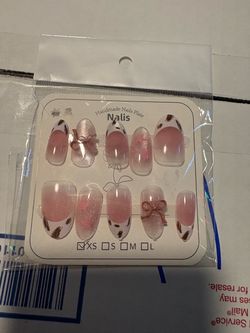 Nalis Handmade Press-On Nails XS cat eye