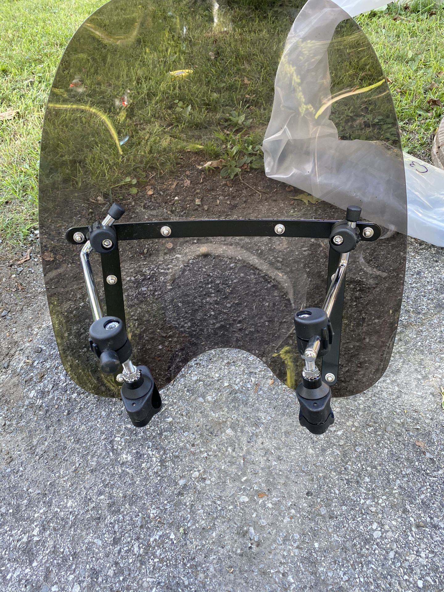 Removable windshield