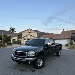 2004 GMC Sierra 2500hd