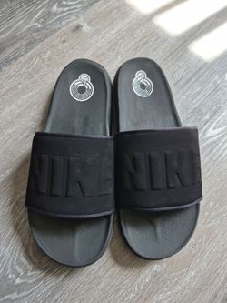 Mens Nike Offcourt Slides Size 11