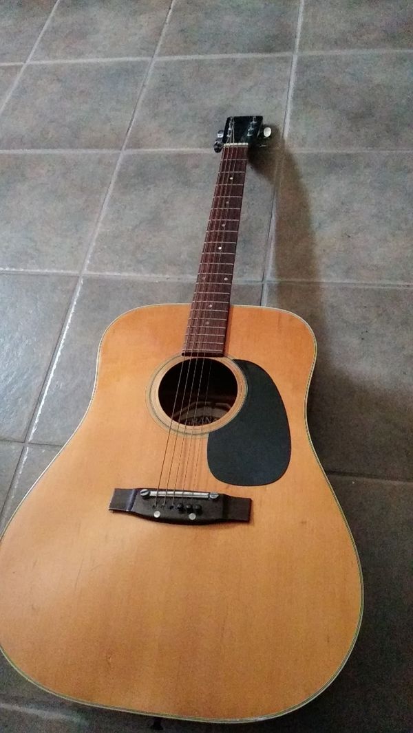 Guitar acustic for Sale in Los Angeles, CA OfferUp