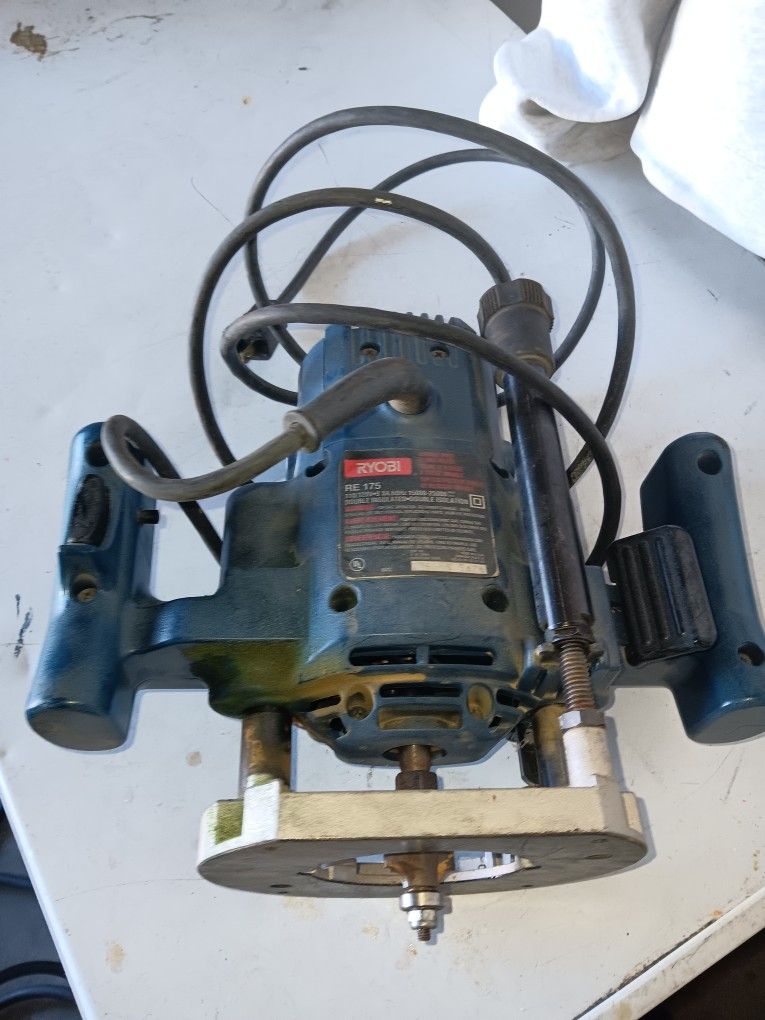 Ryobi Plunge Router