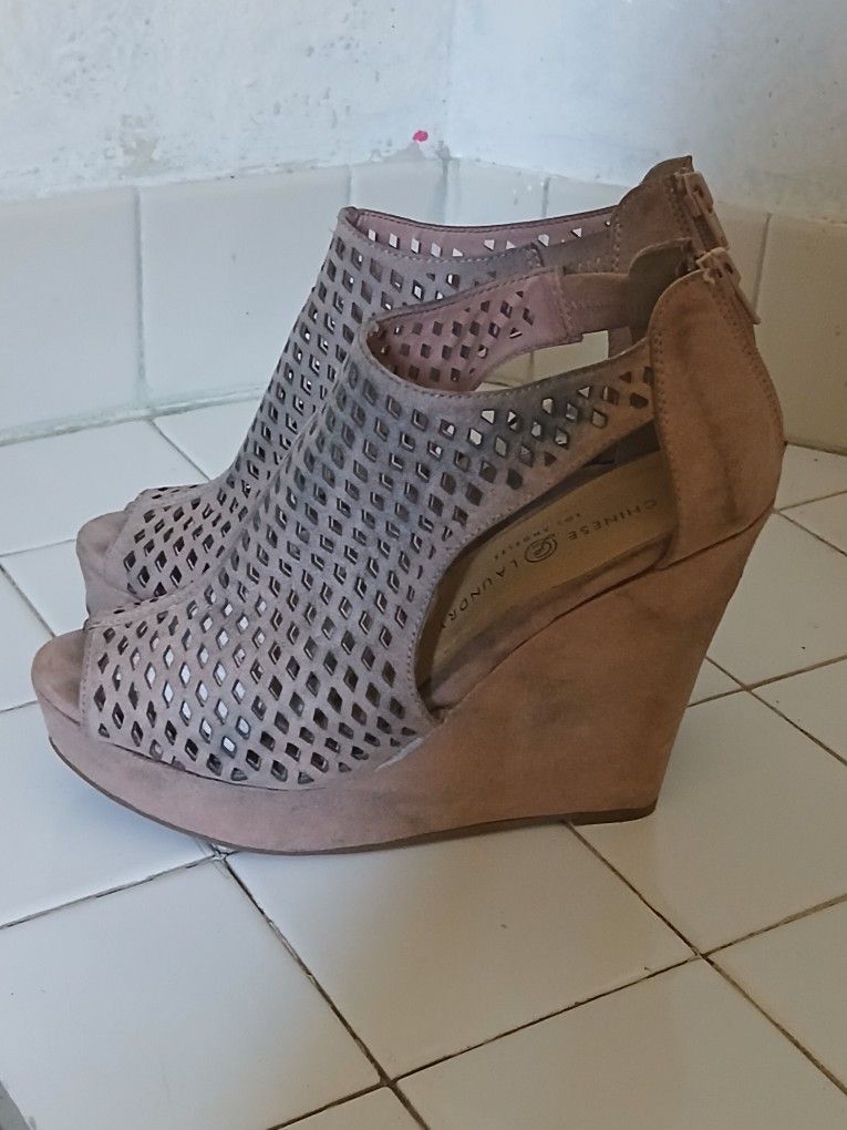 Chinese Laundry Wedge Heels/Shoes