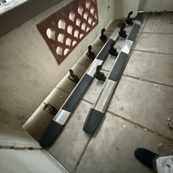 150$ Side Steps 2019 Silverado 