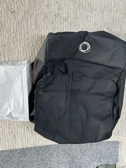 BUGABOO BUTTERFLY backpack with a cover