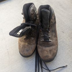 Hiking Boots Size 10