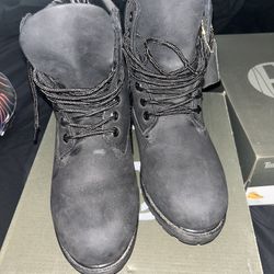 READ THE DESCRIPTION!!! Timberland boots -NEED GONE ASAP!!!