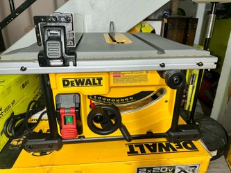 DEWALT 8-1/4 Inch Table Saw