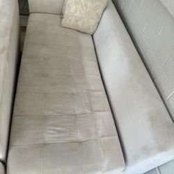 Recreation Sectional Couch 