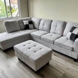 Light Gray Sectional Couch with Ottoman 