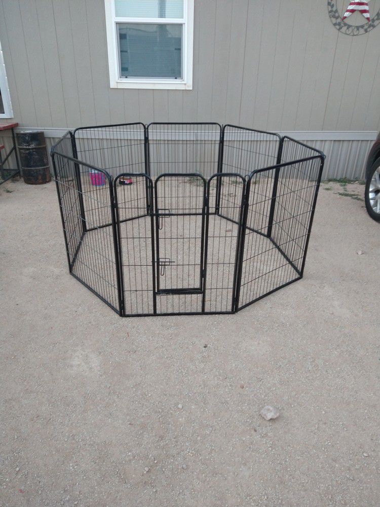 Outside Dog Kennel $250 Price Reduction Now $80