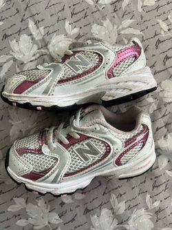 New balance little girl shoe