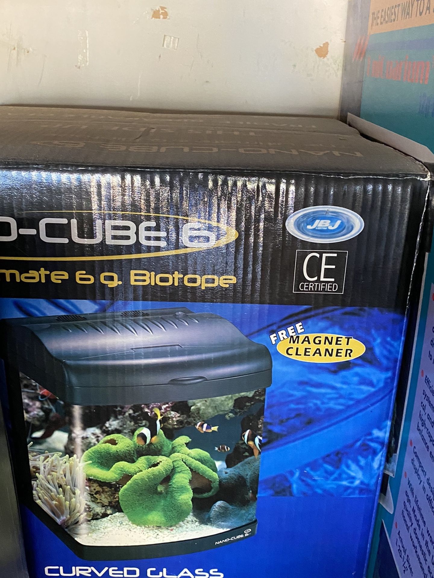 Brand New Aquarium’s All In Boxes. Filters, Chillers, lighting, Walt Smith Corals