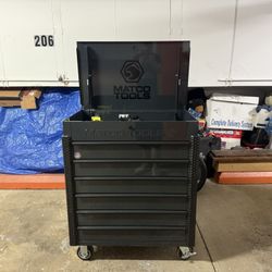 Standup Matco Tool Box 